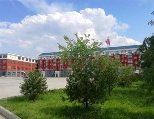 齊光科技文化專業(yè)學校有口腔醫(yī)學專業(yè)嗎？