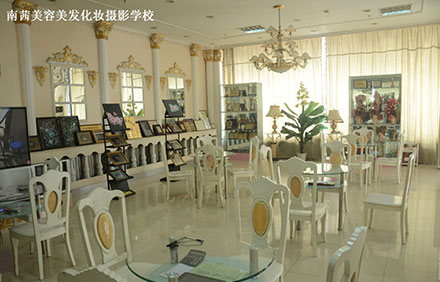 濰坊美甲學(xué)校有哪些課程？