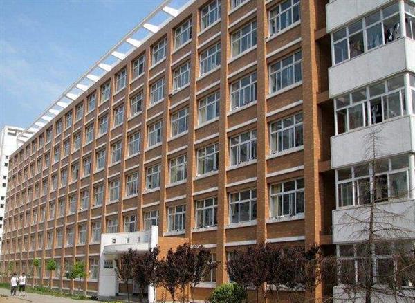山東省臨沂衛(wèi)生學(xué)校都開設(shè)了哪些專業(yè)？
