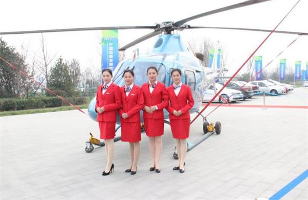 山東航空學(xué)校哪家強(qiáng)？有空中乘務(wù)專(zhuān)業(yè)嗎？